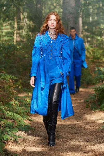 Look 9